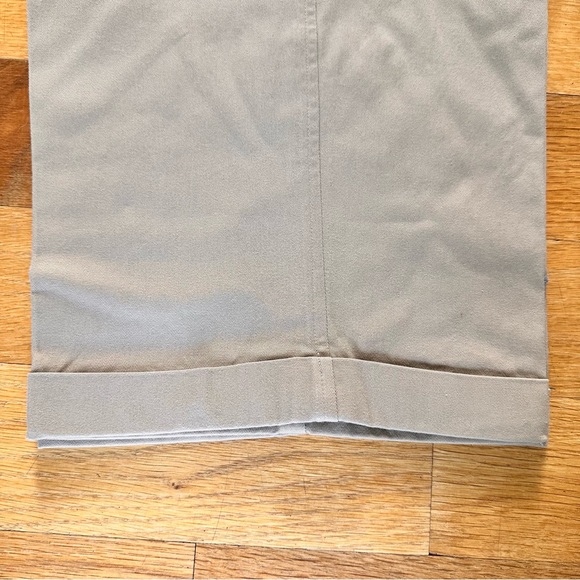 Claiborne Men’s Khakis. 42S Cuffed leg. Pleated front. - Picture 3 of 5